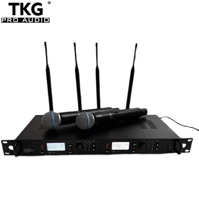 Sistema Audio Professionale a  - Uhf Wireless Microphone System Dual Channel recensione e prezzo